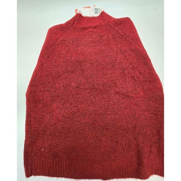 Vigoss Womens Soft Red Pullover Sweater 1X NWT Fuzzy Soft Festive - Picture 6 of 10